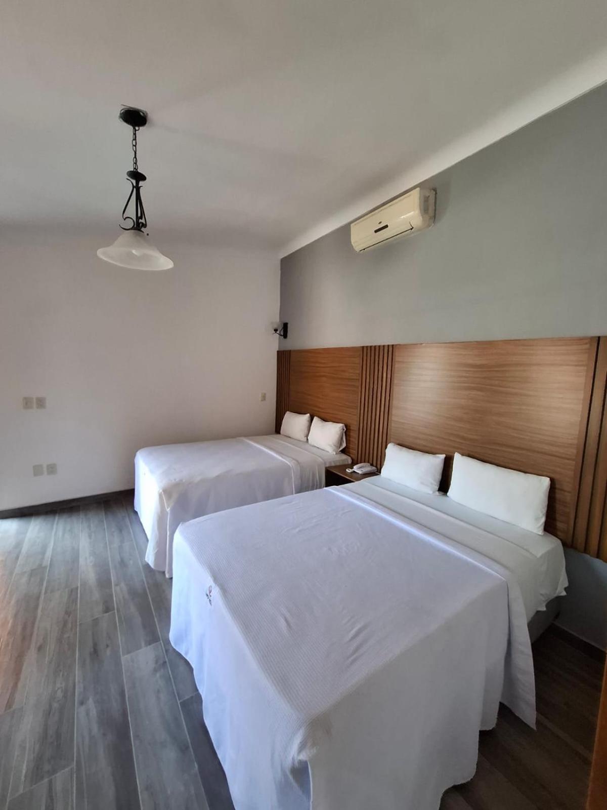 Hotel Aquiles 과달라하라 외부 사진